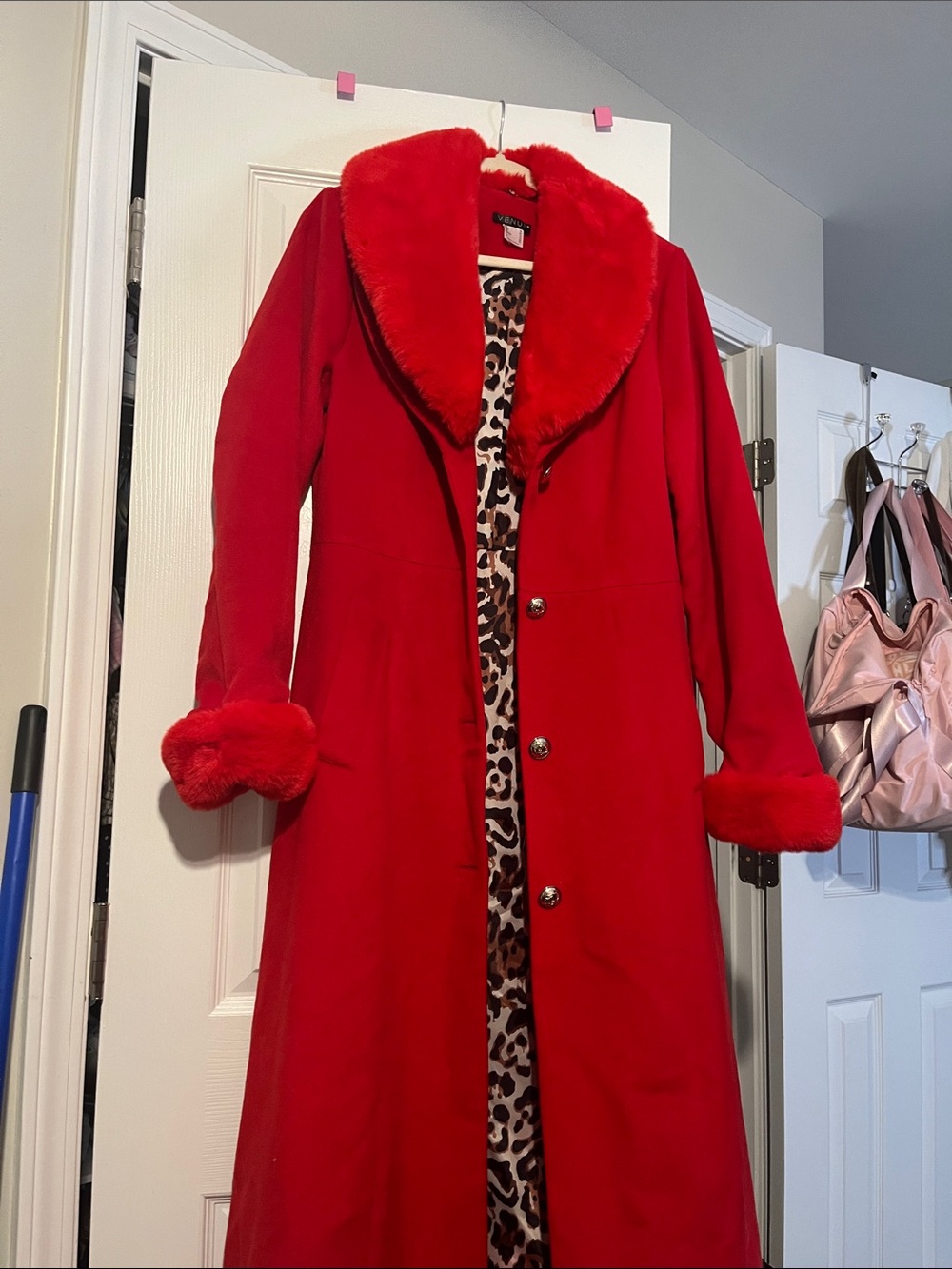VENUS Bold Red Trench Coat with Faux Fur Collar & Cuffs